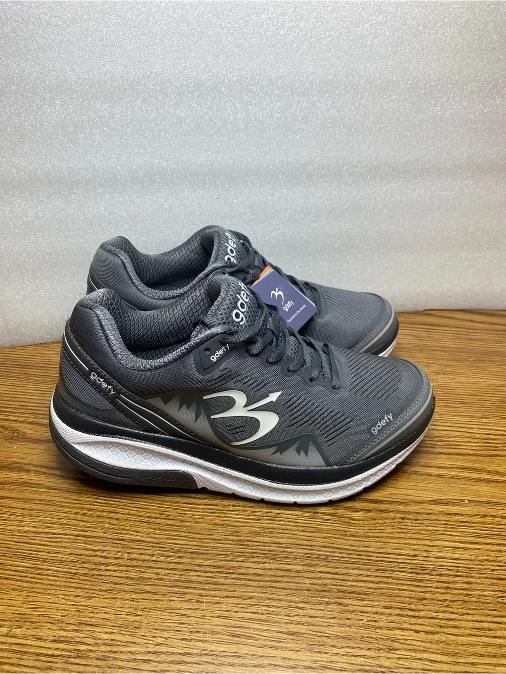 Gdefy Gravity Defyer Mighty Walk Gray  White Orthotic Walking Shoes Men’s Size 8